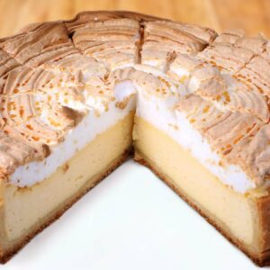 Kaesekuchen mit Baiser